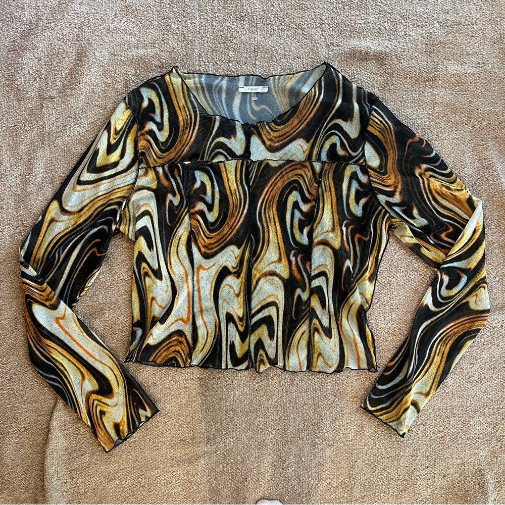 Mesh Swirl Patterned Long Sleeve Top